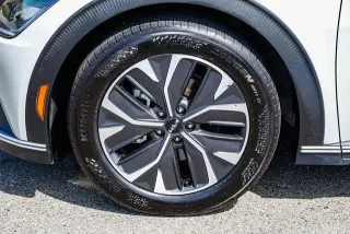 Kia EV6 2024 AWD Light Long Range 4dr Crossover