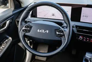 Kia EV6 2024 AWD Light Long Range 4dr Crossover