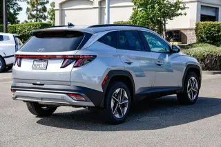 Hyundai TUCSON Hybrid 2025 AWD SEL Convenience 4dr SUV