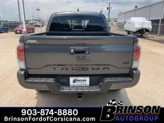 Toyota Tacoma 2021 4x4 TRD Pro 4dr Double Cab 5.0 ft SB 6M