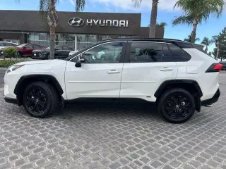 Toyota RAV4 Hybrid 2022 AWD XSE 4dr SUV