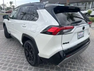 Toyota RAV4 Hybrid 2022 AWD XSE 4dr SUV