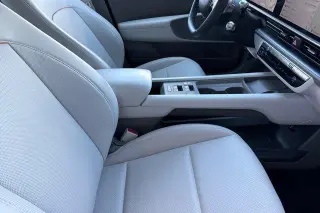 Hyundai IONIQ 6 2024 SEL 4dr Sedan
