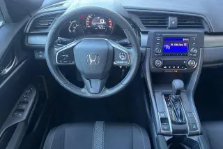 Honda Civic 2018 LX 4dr Hatchback CVT
