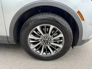 Lincoln Nautilus 2023 AWD Standard 4dr SUV