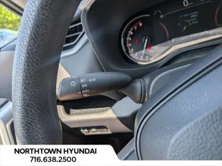 Toyota RAV4 2025 AWD XLE 4dr SUV