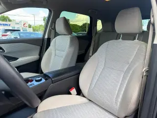Nissan Rogue 2023 AWD SV 4dr Crossover