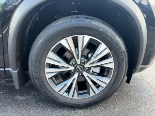 Nissan Rogue 2023 AWD SV 4dr Crossover