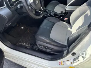Toyota Corolla Hatchback 2019 SE 4dr Hatchback 6M