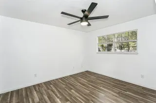 Propiedad en alquiler con 1 dormitorio y 1 baño en Pensacola