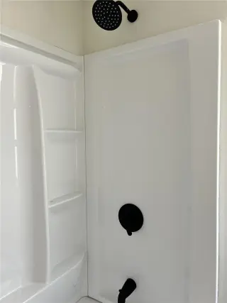 Propiedad en alquiler con 4 habitaciones y 1 baño en Follansbee