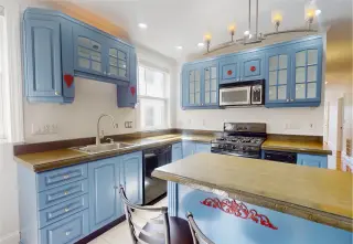 Propiedad en alquiler con 4 habitaciones y 2 baños en Jamaica Plain
