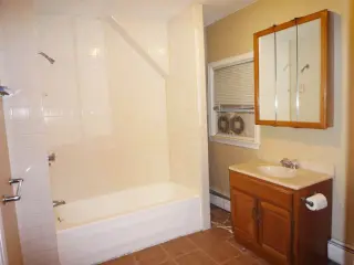 Propiedad en alquiler con 1 dormitorio y 1 baño en Somerville