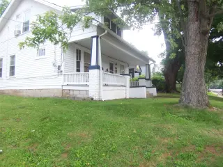 Propiedad en alquiler con 2 habitaciones y 1 baño en Lexington