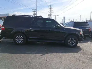 2017 Ford Expedition EL XLT