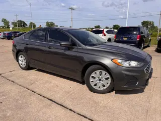 2019 Ford Fusion S