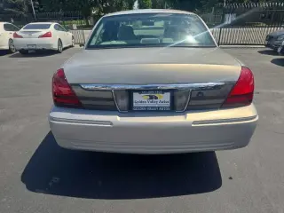 2010 Mercury Grand Marquis