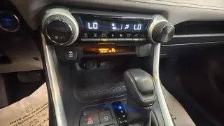 Toyota RAV4 Hybrid 2019 AWD XLE 4dr SUV