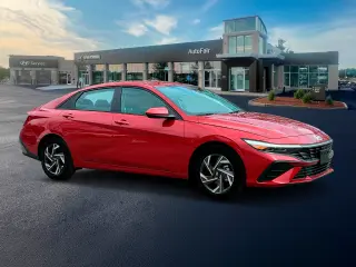 Hyundai ELANTRA 2024 SEL 4dr Sedan