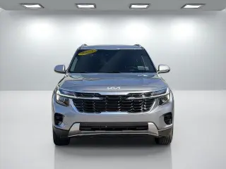 Kia Seltos 2024 EX 4dr SUV