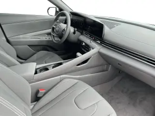 Hyundai ELANTRA Hybrid 2024 Blue 4dr Sedan