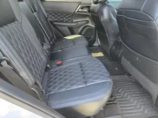 Mitsubishi Outlander 2024 SEL 4dr SUV