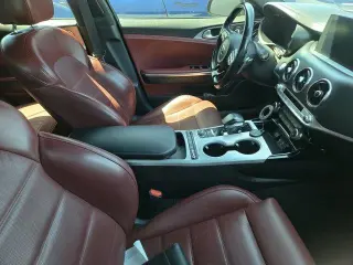 Kia Stinger 2018 GT2 4dr Sedan