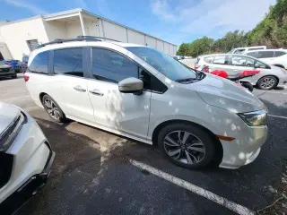 Honda Odyssey 2022 Touring 4dr Mini-Van
