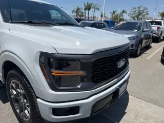 Ford F-150 2024 4x2 STX 4dr SuperCrew 5.5 ft. SB