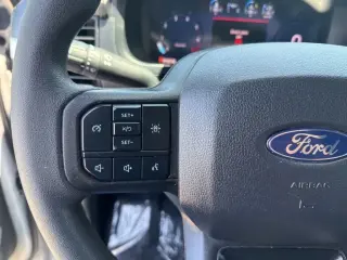 Ford F-150 2024 4x2 STX 4dr SuperCrew 5.5 ft. SB