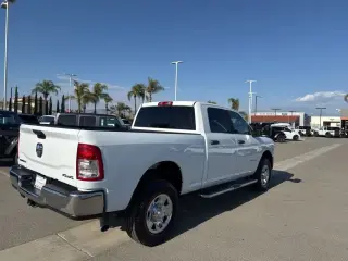 Ram 2500 2023 4x4 Big Horn 4dr Crew Cab 6.3 ft. SB Pickup
