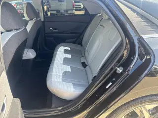 Hyundai ELANTRA 2022 Limited 4dr Sedan