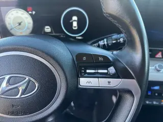 Hyundai ELANTRA 2022 Limited 4dr Sedan