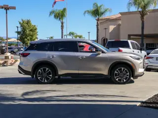 INFINITI QX60 2023 Luxe 4dr SUV