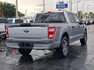 Ford F-150 2023 4x2 XL 4dr SuperCrew 5.5 ft. SB