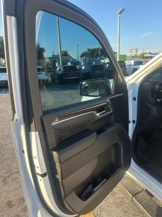 Chevrolet Silverado 1500 2024 4x2 RST 4dr Crew Cab 5.8 ft. SB