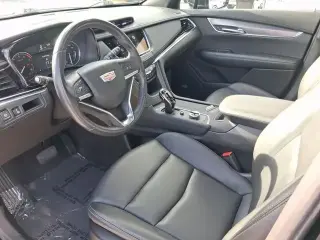 Cadillac XT6 2023 Luxury 4dr SUV