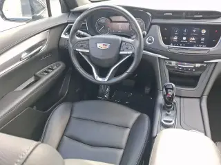Cadillac XT6 2023 Luxury 4dr SUV