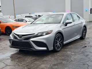 Toyota Camry 2022 SE 4dr Sedan