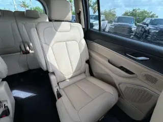 Jeep Grand Cherokee L 2022 4x2 Limited 4dr SUV