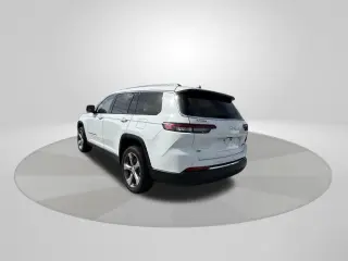 Jeep Grand Cherokee L 2022 4x2 Limited 4dr SUV