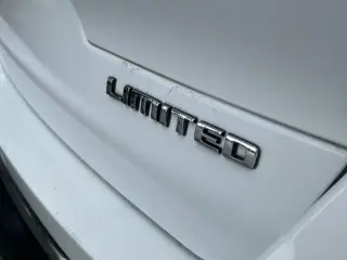 Jeep Grand Cherokee L 2022 4x2 Limited 4dr SUV