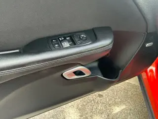 Dodge Challenger 2018 SXT 2dr Coupe