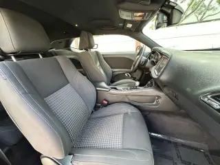Dodge Challenger 2018 SXT 2dr Coupe
