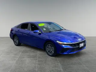 Hyundai ELANTRA Hybrid 2024 Blue 4dr Sedan
