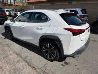 Lexus UX 250h 2022 AWD 4dr Crossover