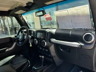 Jeep Wrangler Unlimited 2017 4x4 Rubicon 4dr SUV