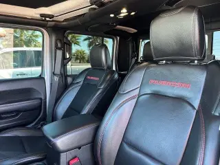 Jeep Gladiator 2020 4x4 Launch Edition 4dr Crew Cab 5.0 ft. SB