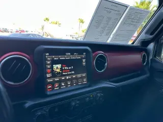 Jeep Gladiator 2020 4x4 Launch Edition 4dr Crew Cab 5.0 ft. SB