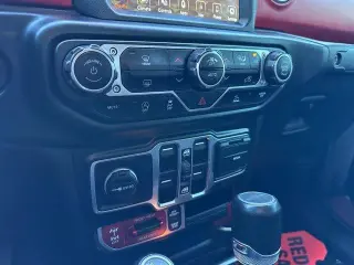 Jeep Gladiator 2020 4x4 Launch Edition 4dr Crew Cab 5.0 ft. SB